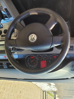Volkswagen Passat 2.0tdi - 11