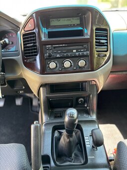 Mitsubisi Pajero 2.5 TD 68000km uzávierka - 11