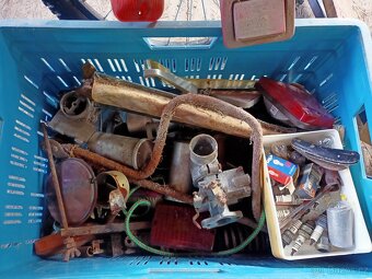 Různé díly viz foto - 11