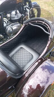 Royal Enfield Interceptor 650 + side Velorex - 11