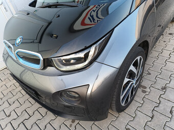 BMW i3 LED, kůže, šíbr, kamera, tepelko, velká naviagce - 11