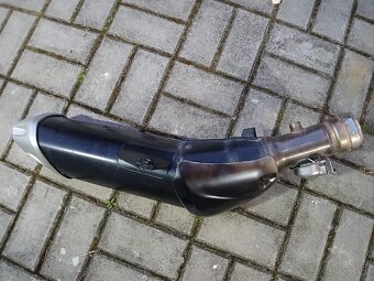 Yamaha FZ1 Výfuk - 11