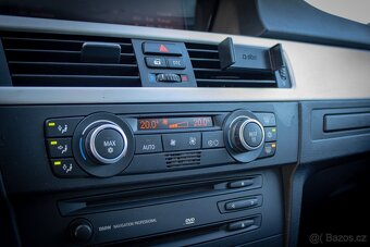 BMW 330d xDrive E91 A/T - 11