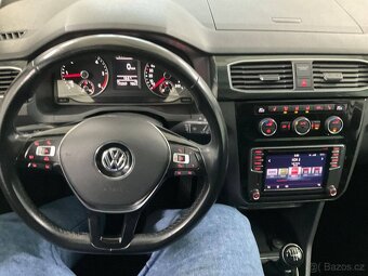 Caddy Maxi 2.0TDI Highline,tažné,serviska,výhřev - 11