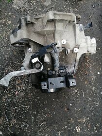 Převodovka Fabia, startér, poloosy, kompr. Klimy - 11