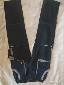 Pracovní kalhoty montérky kapsáče L - 11