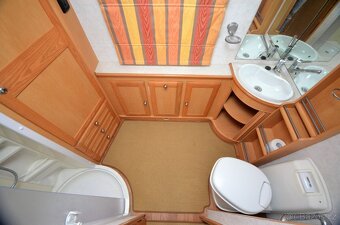 Karavan Elddis Odyssey 482 - 11