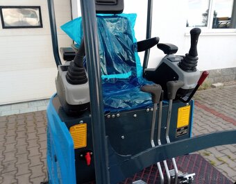 Minibagr 1450kg s motorem Laidong 19kW - 11