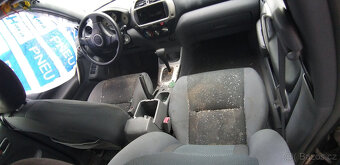 Toyota Rav4 II 2,0 4wd - použité náhradní díly - 11