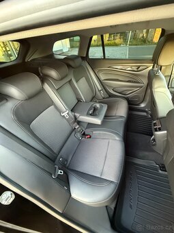 Opel Insignia B Sports Tourer - 11