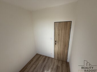 Pronájem bytu 2+KK 55,4 m2 v Břeclavi - Ch.N.Vsi, byt 2+KK 5 - 11