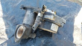 Víko ventilů + žhavičky Ford Mondeo MK3 2.0 TDDI / TDCI - 11