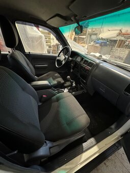 Toyota Hilux 2.5 kdn165 - 11