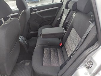 OCTAVIA II 1.6TDi 77kW COMBI r10 180000 km TAŽNÉ CLIMATRONIC - 11