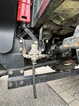 Prodám TRAKTOR Zetor 9540 + NAKLADAČ VČETNĚ PŘÍSLUŠENSTVÍ - 11