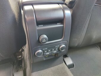 Volvo XC60 2,4 D AWD servis + pneu - 11