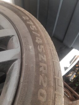 Prodám ALU kola 275/45 ZR 20 et60 Kola sou z AUDY Q7  Letní - 11