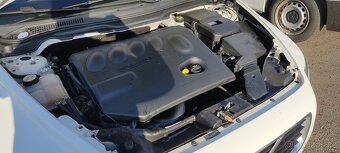 Volvo V50 2.0D 100kw automat - 11