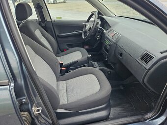 ŠKODA FABIA 1.2HTP - 11