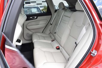 Volvo XC60 2.0B4.INSCRIPTION.AWD.VZDUCH.KAMERY360°.VÝHŘEV - 11