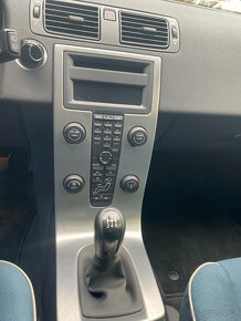 Volvo C30 1,6D 80kW 2007 - 11