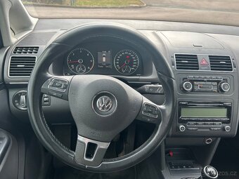 VW Touran 1.6tdi 77kw Highline 2011 5 míst  232Tkm tažné z. - 11