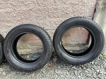 Prodám gumy 175/65/15 - 11