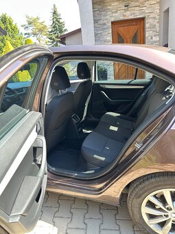 Škoda Octavia 3 1.6 TDI - 11