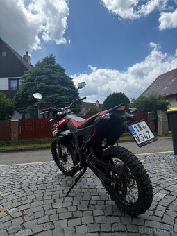 Aprilia 125 RX - 11