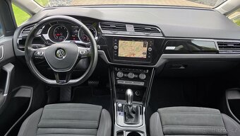 VW Touran Highline R-Line 1.4 TSI 110 kw DSG - 11