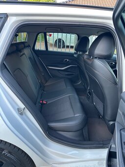 BMW 320d G21, rok 2022, 1. Majitel, stav nového - 11