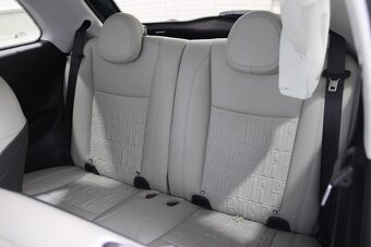 Fiat 500 elektrika  54tkm   2022  havarovaný - 11