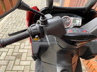 Gilera Nexus 125 i.e - 11