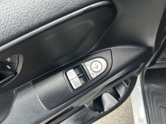 Mercedes-Benz Vito, 116 CDI/XL/120 kW/8.MÍST - 11