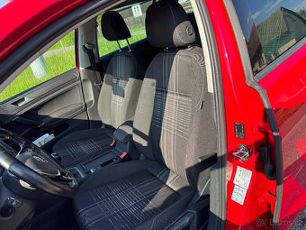 VOLKSWAGEN GOLF VII 1.6 TDI 81kw LOUNGE 8/2015 - 11