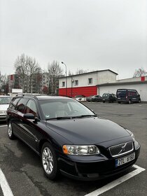 volvo v70 2.4 D5 136kw - 11