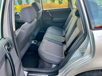 Volkswagen Polo 1,4i 55kW Edice Cricket AUTOMAT - 11