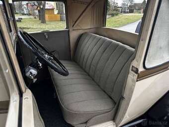 Ford Model A Sport Coupe - 11
