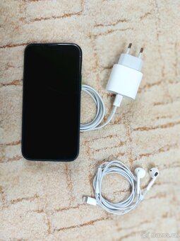 APPLE iPhone 13 Pro Max 256GB + nabíječka + 5x obal - TOP - 11