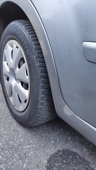 Ford Galaxy 2010 - 11