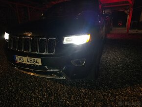 Jeep Grand Cherokee Overland 4x4 5.7 Hemi LPG - 11
