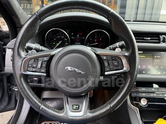 JAGUAR XF II 2.0D 180 R-SPORT Aut 03/2019 - 11