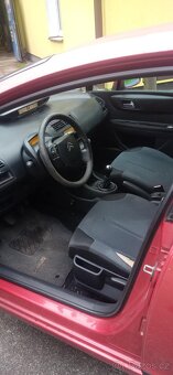 Prodám Citroen C4 1.4 benzin - 11