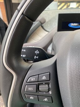 BMW i3S  UNIQUE FOREVER 2022 - 11