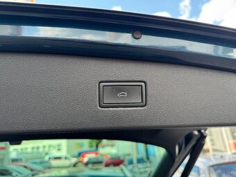 VW Tiguan 4Motion 2.0 TDI 110kW 4x4 DSG Tažné ACC Kamera DAB - 11