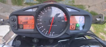 Suzuki GSR 600 r.v.2006 - 11