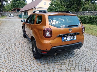 Dacia Duster 1,0i 67KW,,rok 2021,, 1 majitelka,, - 11