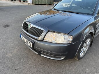 Škoda Superb na díly - celek - 11