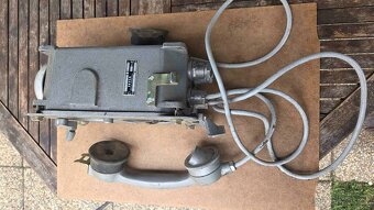 staré historické telefony tesla - 11