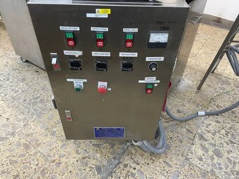 Pec, elektrická (lot: 38) - 11